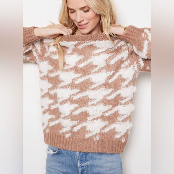 NWT Line & Dot Women’s Brown/White Houndstooth Plush Crew Neck Sweater - Size M - Picture 5 of 8